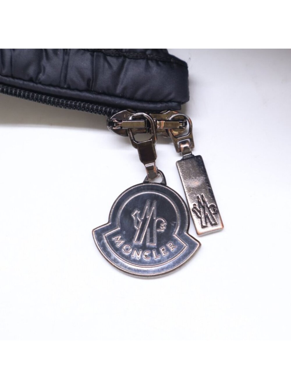 Moncler Vanneau Vannes Stand Collar Down - Picture 8 of 12